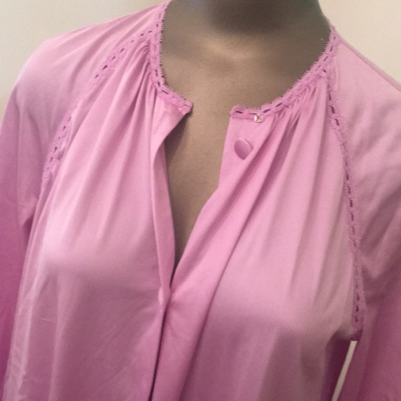 1970s Vanity Fair nylon Antron robe lilac small - Picture 2 of 6
